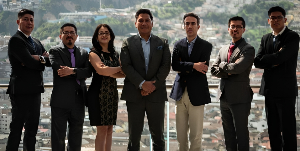 Explora la esencia de Bridgetech Company a través de nuestra vista interna, donde mostramos a nuestros dedicados trabajadores y la meticulosa planificación que guía cada una de nuestras tareas. Sumérgete en la cultura de nuestra empresa y en el compromiso constante con la excelencia.